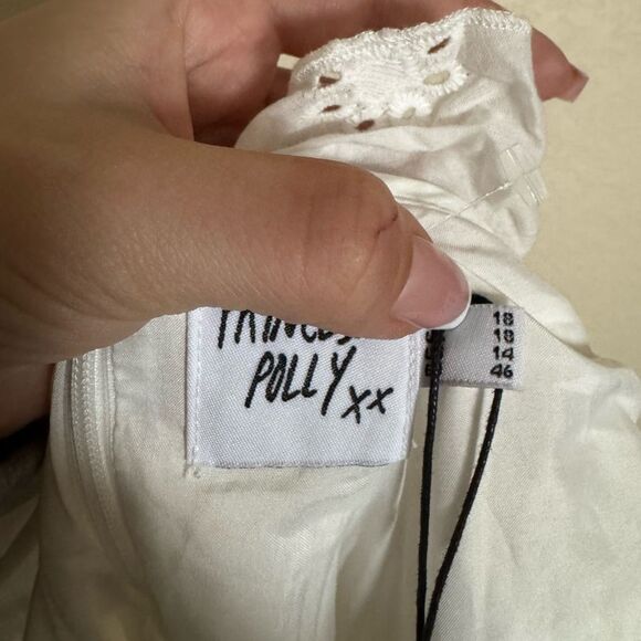 Princess Polly Besiana Eyelet Mini Dress Sz 14 Curve in White Flutter Straps NEW - Picture 5 of 7